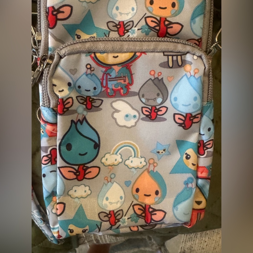 Cute Character Crossbody Bag - Picture 5 of 8